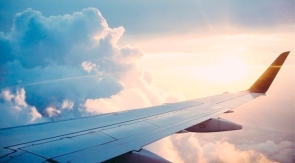 Дверь самолета открылась в воздухе во время полета Asiana Airlines в Южной Корее