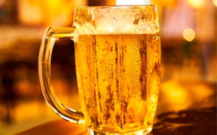 В Госдуме запретить продавать пиво на розлив 
