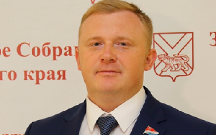 Экс-кандидата в губернаторы Приморья Андрея Ищенко приговорили к 6 годам 