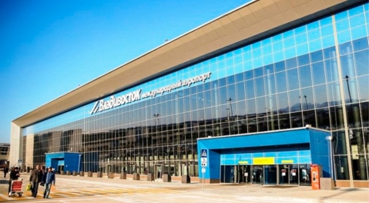 Боевую гранату изъяли у пассажира в аэропорту Владивостока 