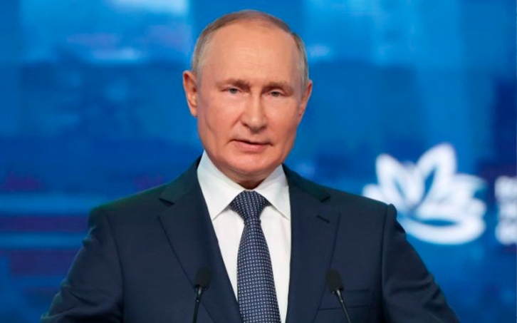 Владимир Путин направил приветствие участникам ВЭФ 