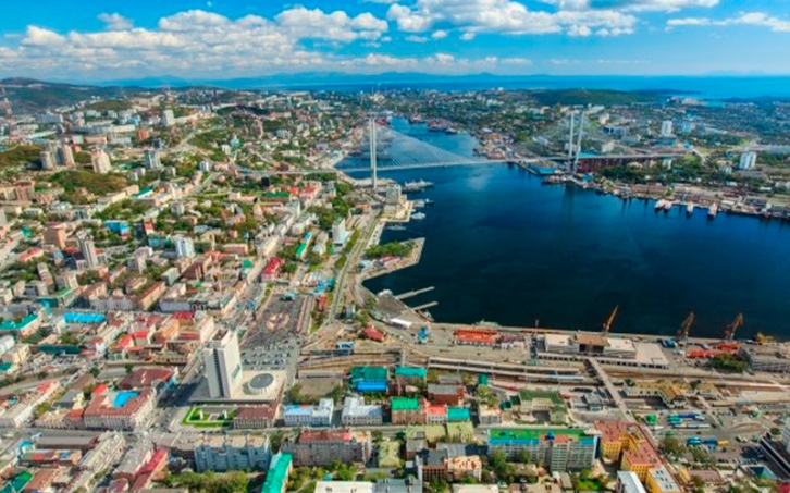  Владивосток стал одним из лучших городов для карьеры в России 