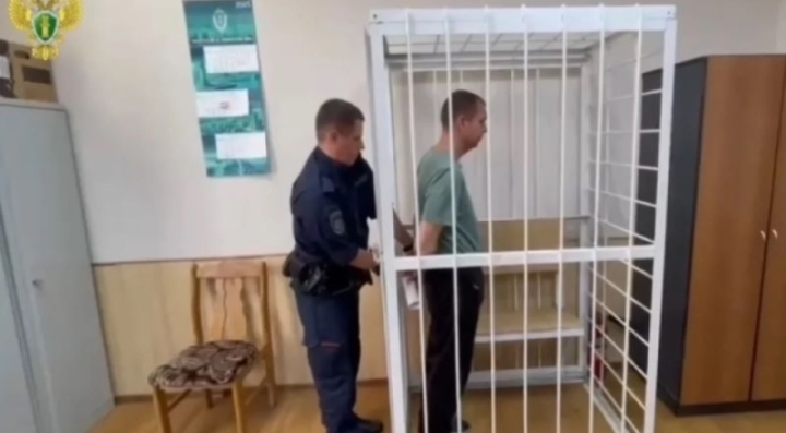 Экс-министр лесного хозяйства отправлен в СИЗО